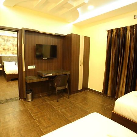 Vedha Residency Hotel Tiruvannamalai Bagian luar foto