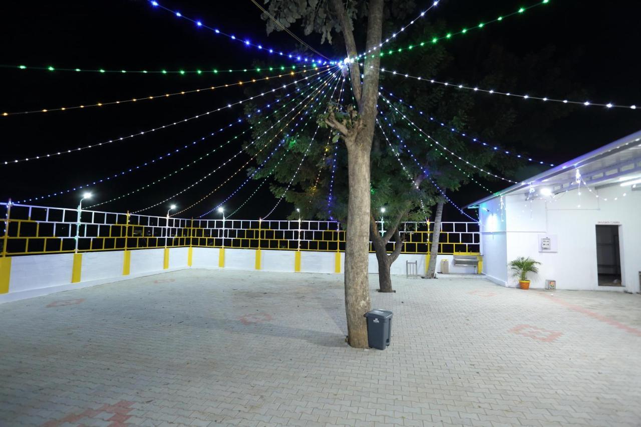 Vedha Residency Hotel Tiruvannamalai Bagian luar foto