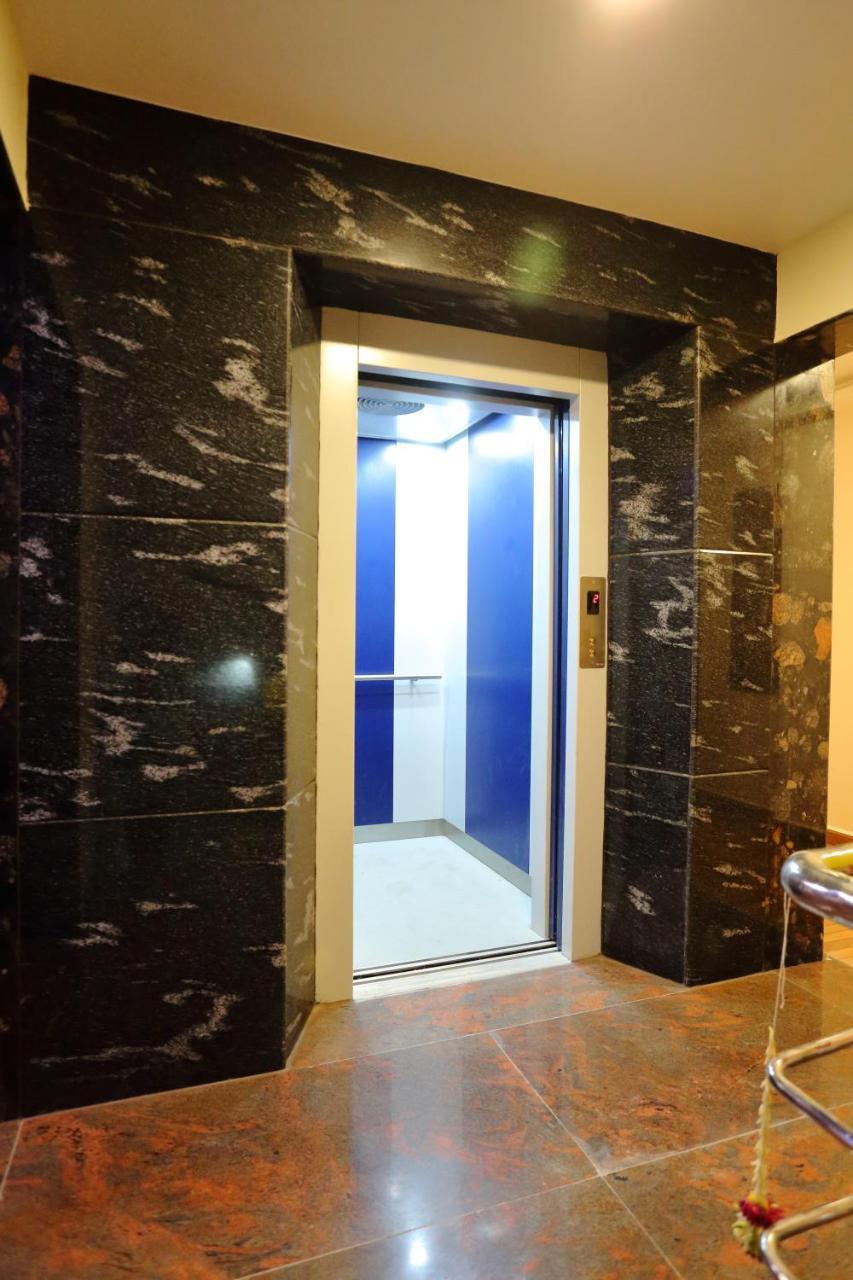 Vedha Residency Hotel Tiruvannamalai Bagian luar foto
